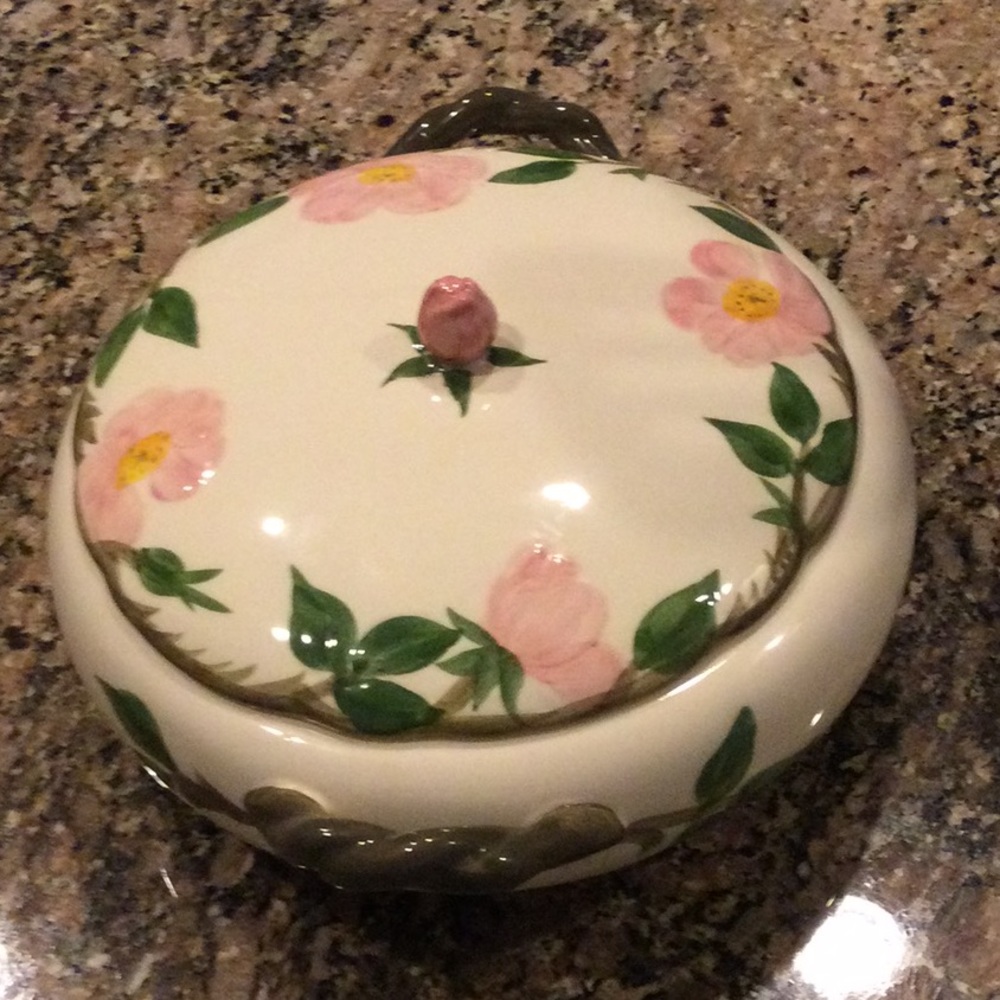 FRANCISCAN WARE DESERT ROSE COVERED BOWL  USA